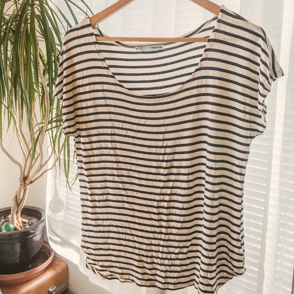 Soft navy stripe scoop neck t-shirt